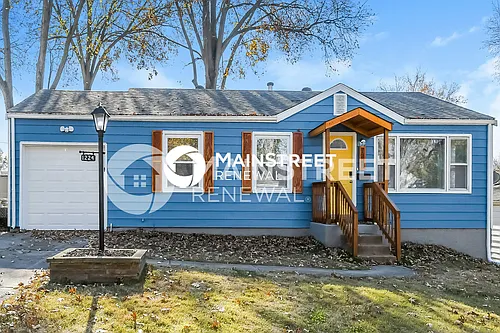 1224 Ashford Dr Photo 1