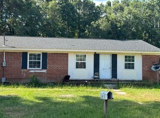 2015 Atlantic Ave, Orangeburg, SC 29115