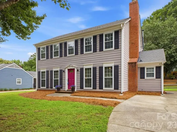 2726 Heidleburg Ln, Charlotte, NC 28210