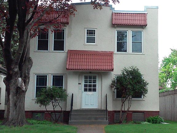 3rd image of 3024 36th Ave S #2