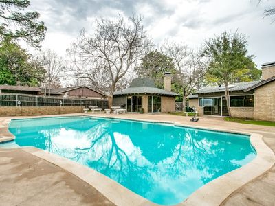1811 Camelot Dr, Grapevine, TX, 76051