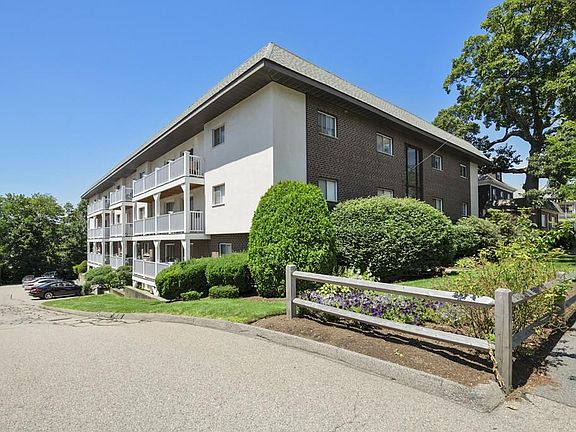 3rd image of 195 Independence Ave Unit 110