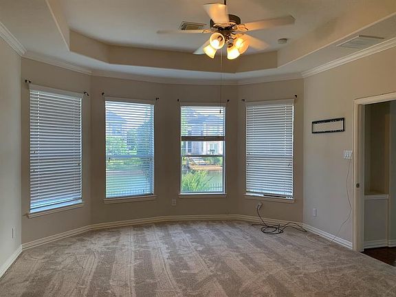 4th image of 17927 Sugarloaf Bay Dr