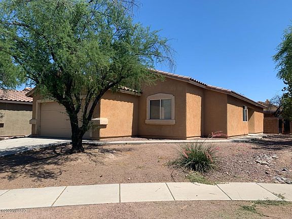 2nd image of 2249 W Roundwood Pl