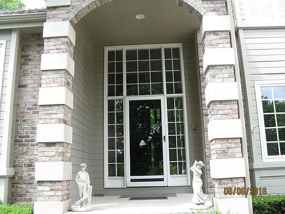 2nd image of 16765 L Cir