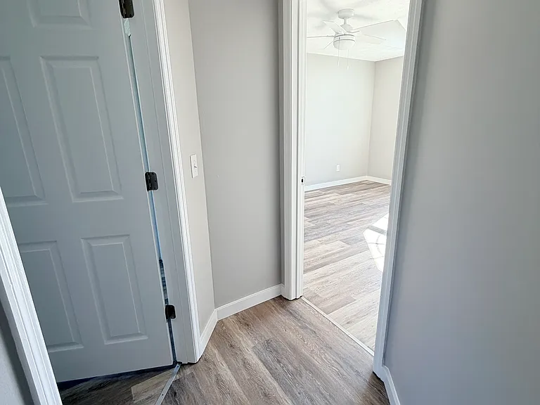 123 Seabreeze Cir — Photo 29