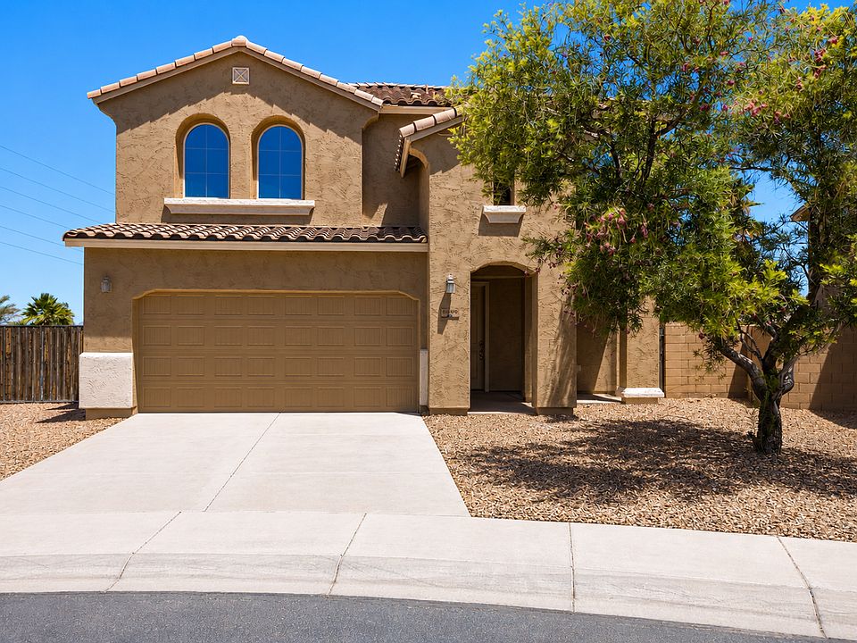 1st image of 41396 W Rio Bravo Dr
