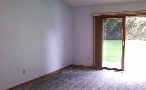 5th image of 208 Pleasure Creek Drive