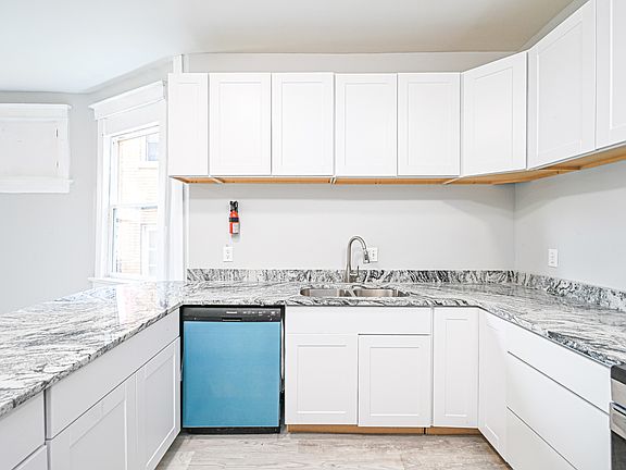 5th image of 567-569 Prospect Pl #567