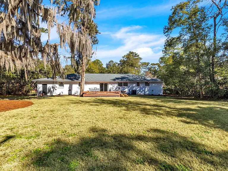 317 Kensington Dr — Photo 37
