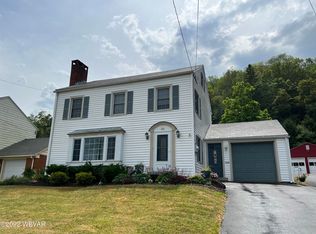 273 Susquehanna Ave, Lock Haven, PA 17745