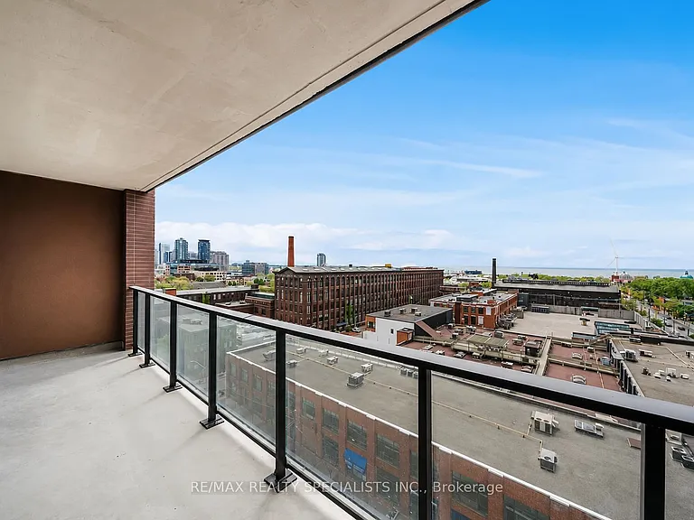 285 Dufferin St #817 — Photo 29