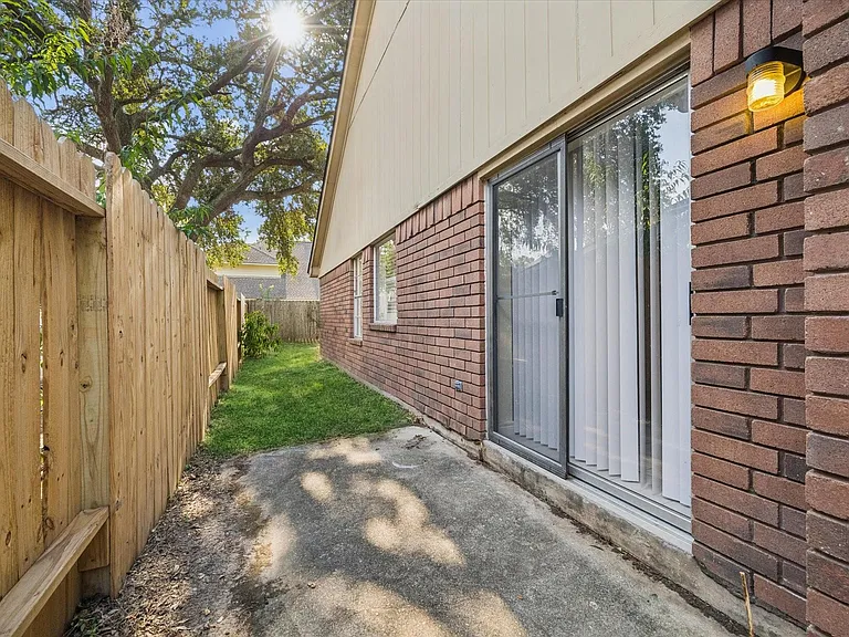 5715 S Magazine Cir — Photo 24