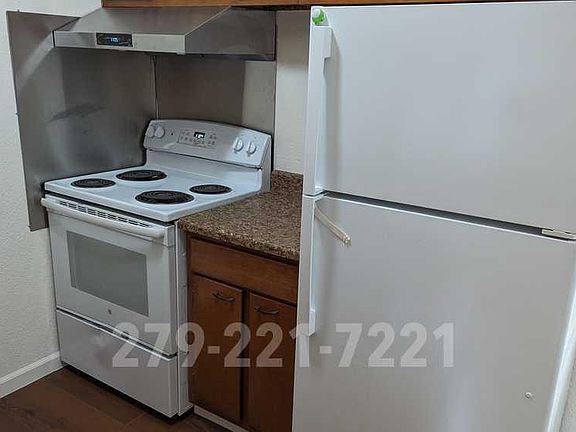 5th image of 2204 26th St