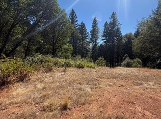 108 Cricket Ln, Grants Pass, OR 97527