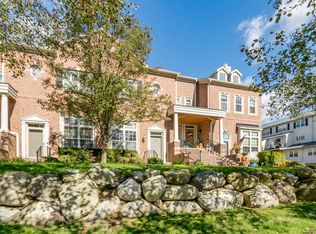 695 River Park Village Blvd, Northville, MI 48167