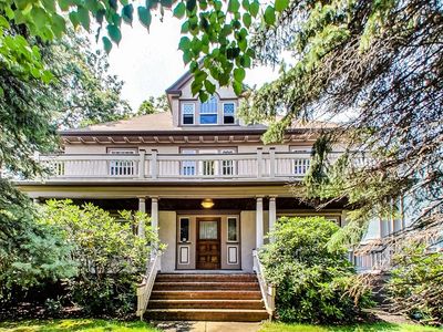 4 Grove St, Medford, MA, 02155