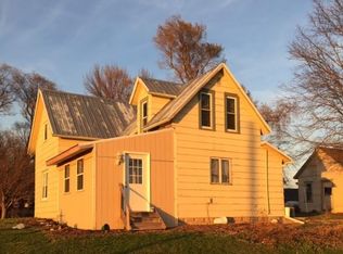 1620 Fieldstone Ave, Earlham, IA 50072
