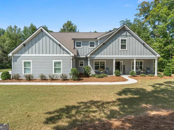 1 Firepit Ct, Senoia, GA 30276