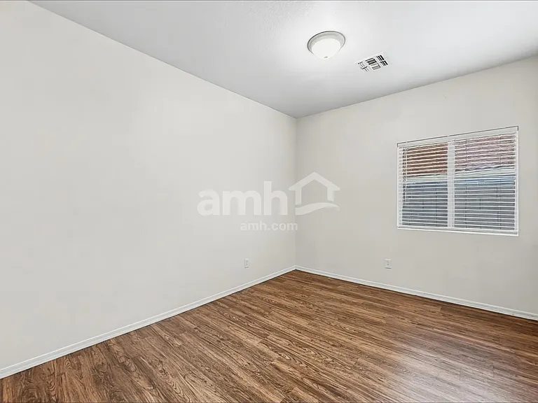 5706 E Forge Cir — Photo 12
