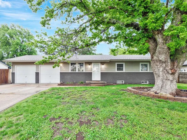 344 N Delos Ave, Haysville, KS 67060