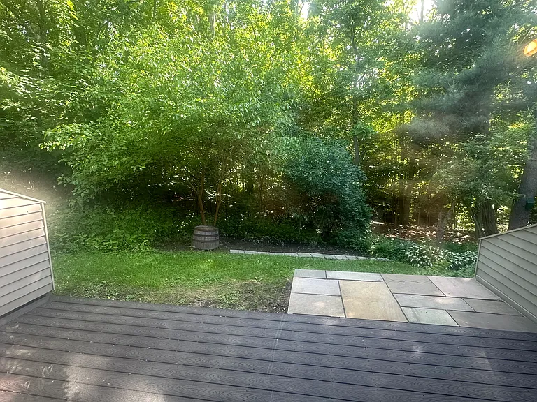 76 Overlook Dr — Photo 8
