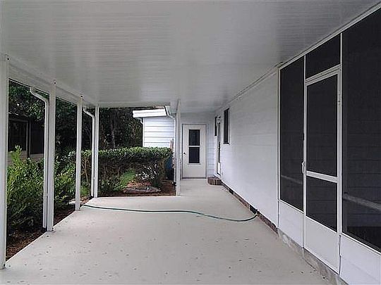 2nd image of 12 Highland Falls Dr