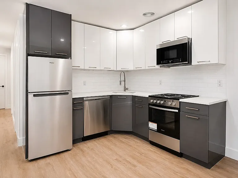 710 De Graw St #1A — Photo 7