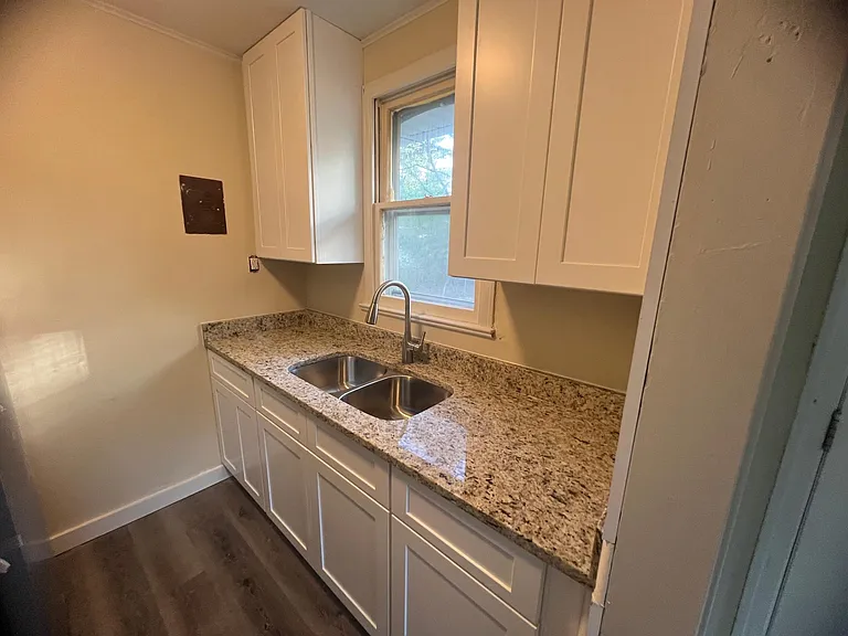 6321 Ball Ave — Photo 4