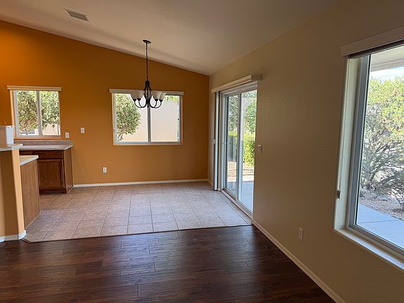 3rd image of 1611 Addington Dr