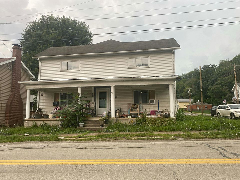 1st image of 216 Main St