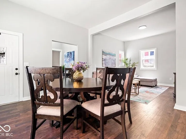 1302 Laurel St — Photo 15