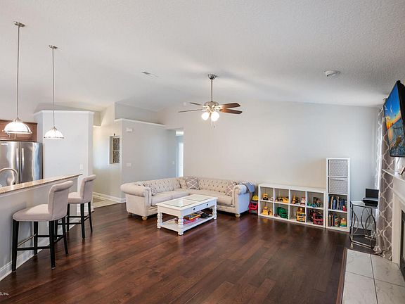 4th image of 3020 Marbon Estates Ln S