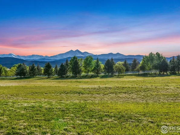 9715 Meadow Ridge Ln, Longmont, CO 80504