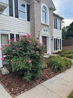 1936 Abinger Way — Photo 2
