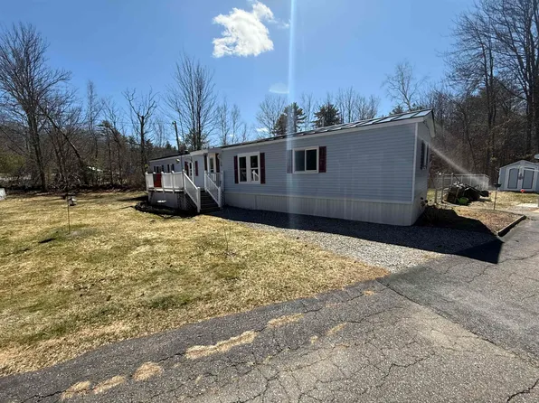 275 Cross Mill Road, Northfield, NH 03276