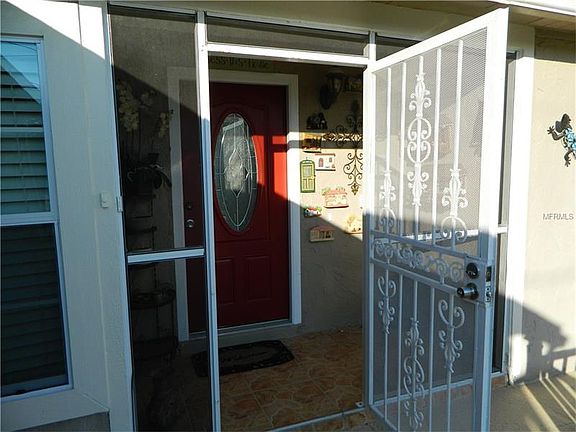 2nd image of 915 San Paulo Way