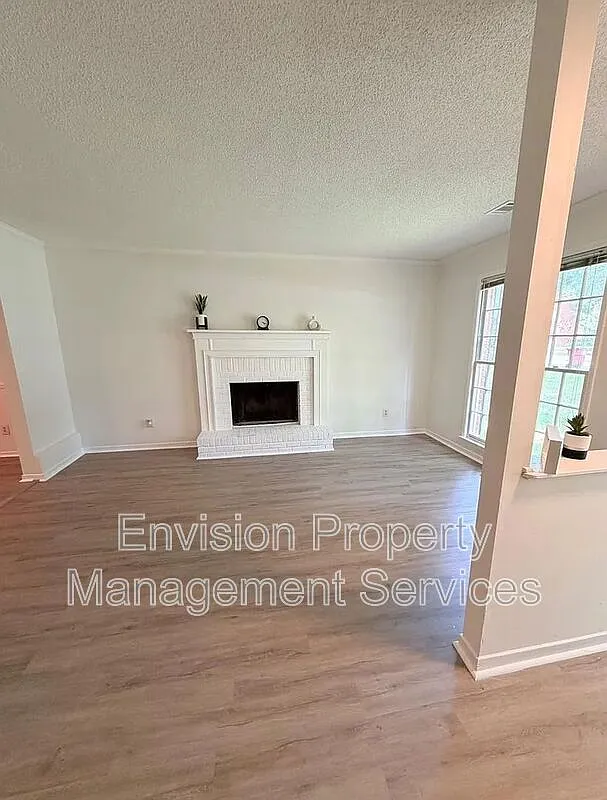 2 bed, 2.5 bath, 1160 sqft, $1,495 — Photo 3
