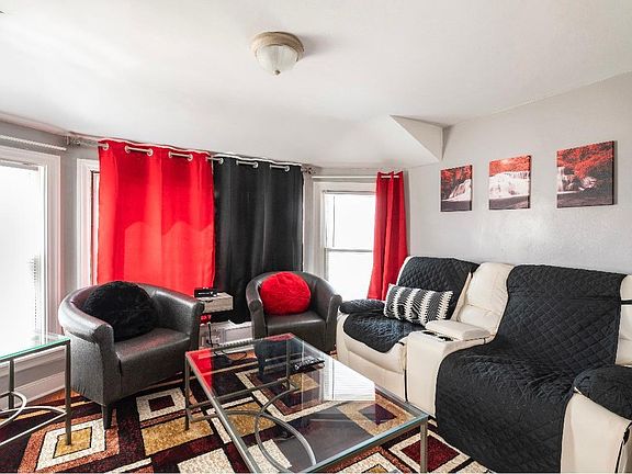 3rd image of 8711 S California Ave #1