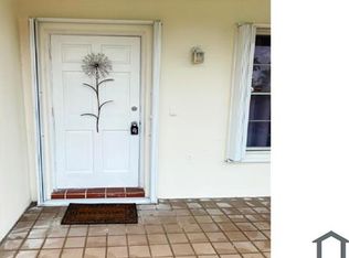 822 N Golf Dr #822, Hollywood, FL 33021