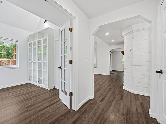 2nd image of 4410 Spring Meadow Ave