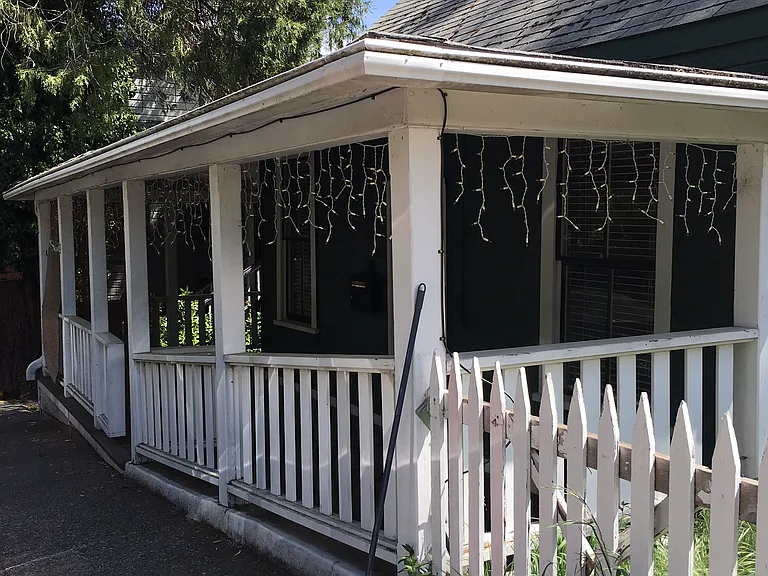 409 Spring St — Photo 2