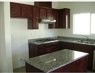 2nd image of 564 Merseyside Dr