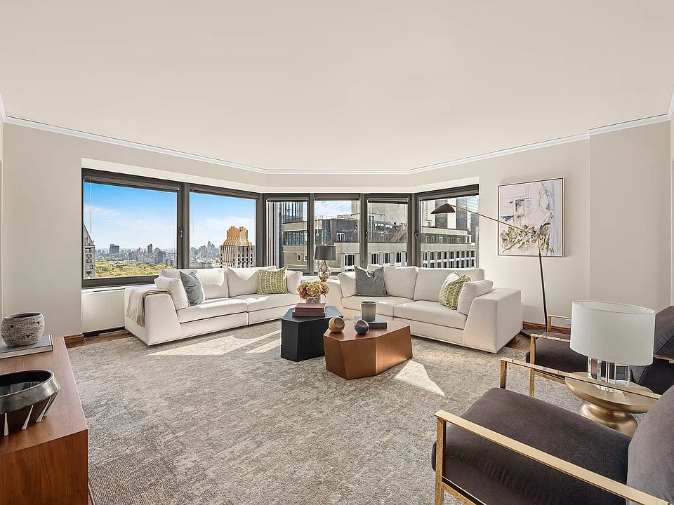 1st image of 150 W 56th St APT 3502