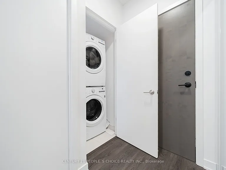 35 Tubman Ave #323 — Photo 39