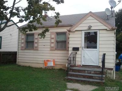 197 Lenox Ave, Uniondale, NY, 11553