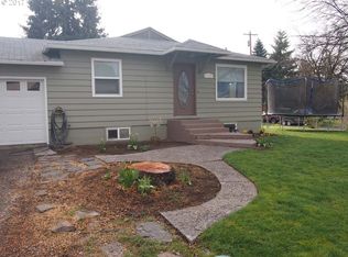 330 NE Williams St, Dufur, OR 97021