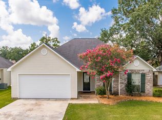 1035 E Northwood St, Gonzales, LA 70737