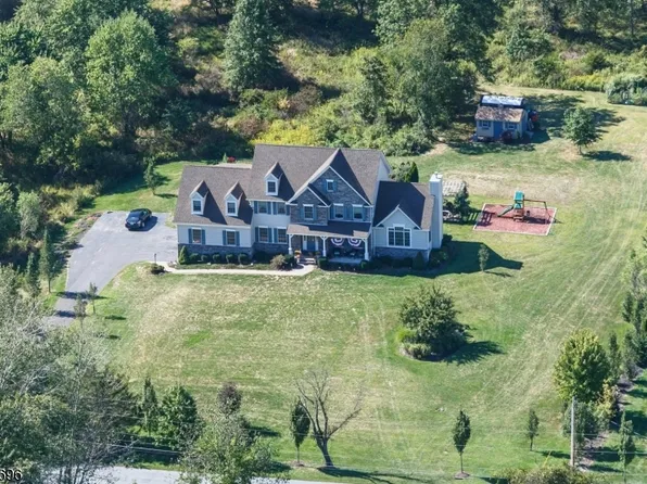 143 Kosciuszko Rd, Readington Twp., NJ 08889