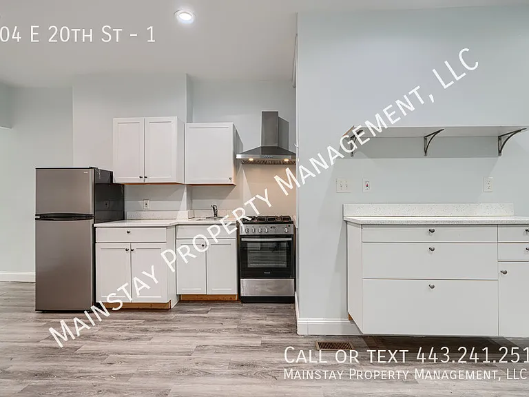 104 E 20th St #1 — Photo 12